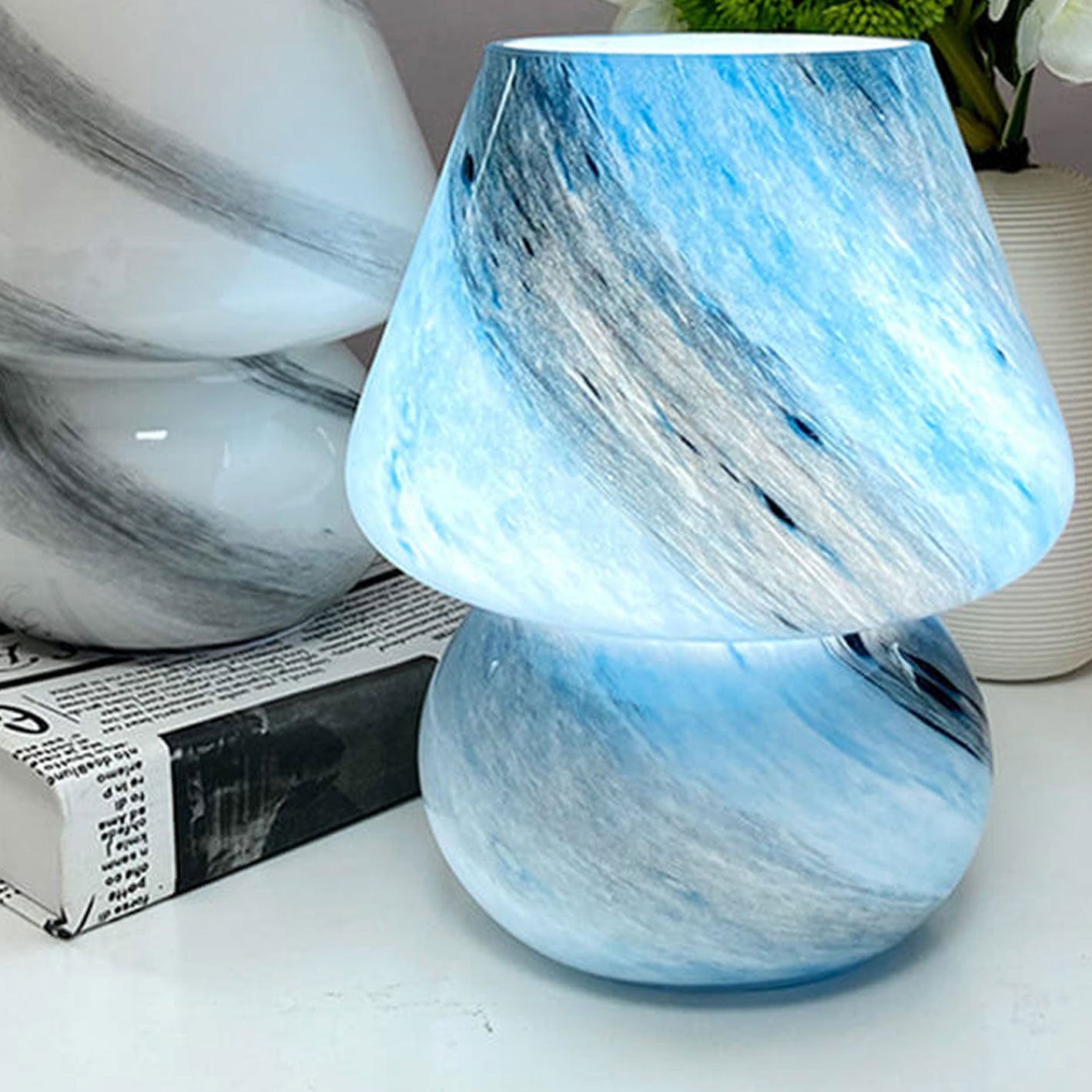 Kreative Handcrafted Glass Planet Design Mushroom Table Lamp