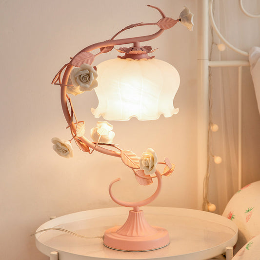 Elegant RoseGlow Covered Rose Lamp – Timeless Beauty and Warm Ambiance