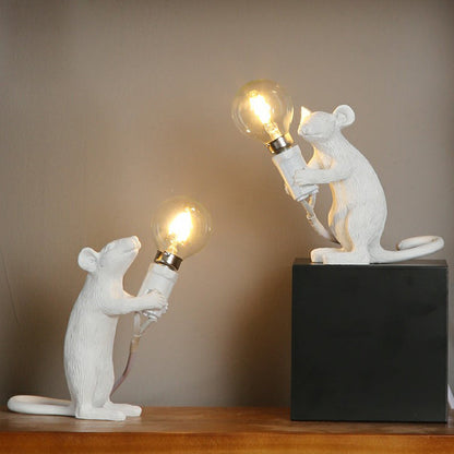 Kinderstil Mouse-Shaped Resin Table Lamp 1-Light Nightlight Decor