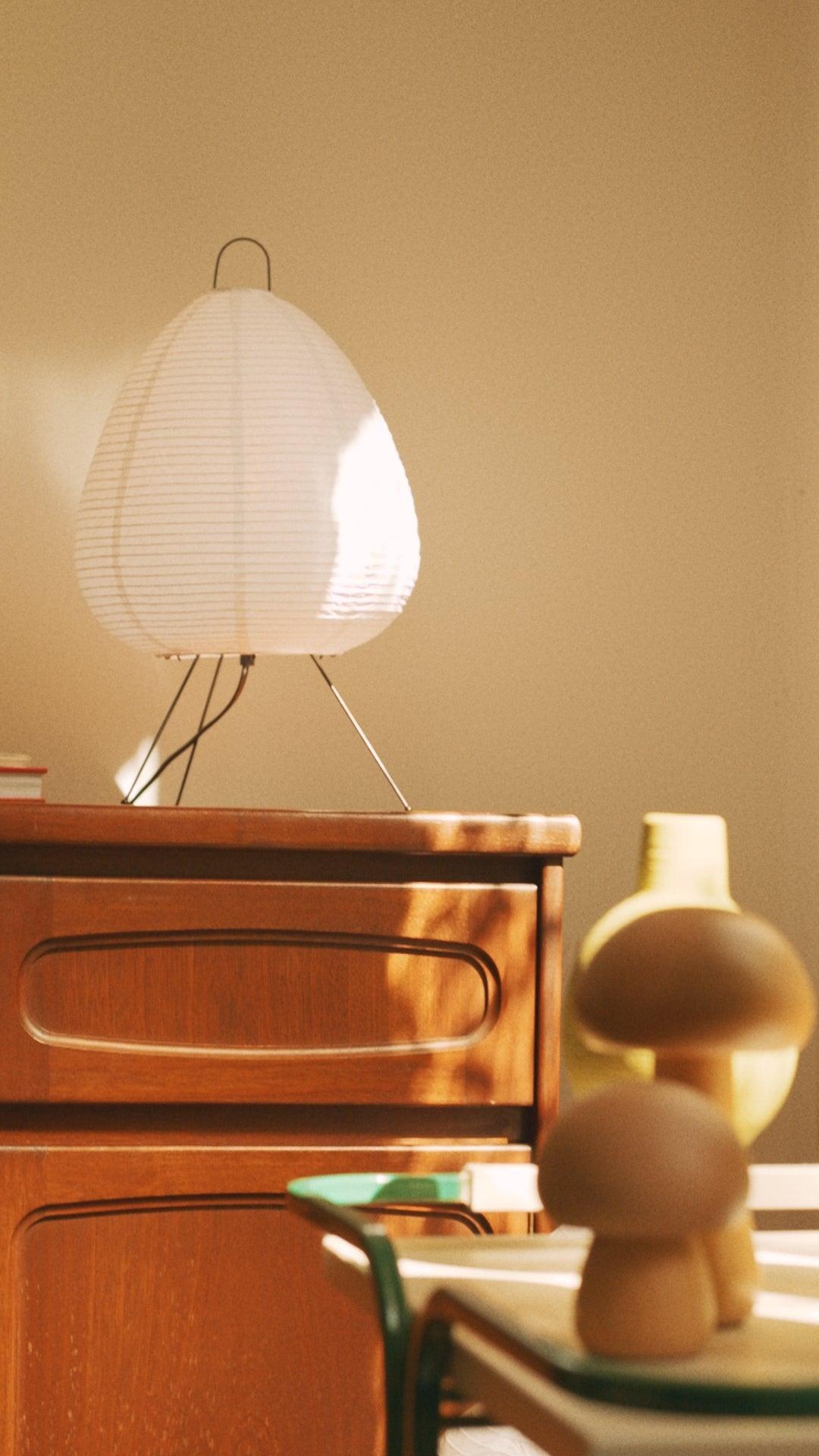 Essential Rice Paper Lamp - Handcrafted Minimalist Design with Warm Glow