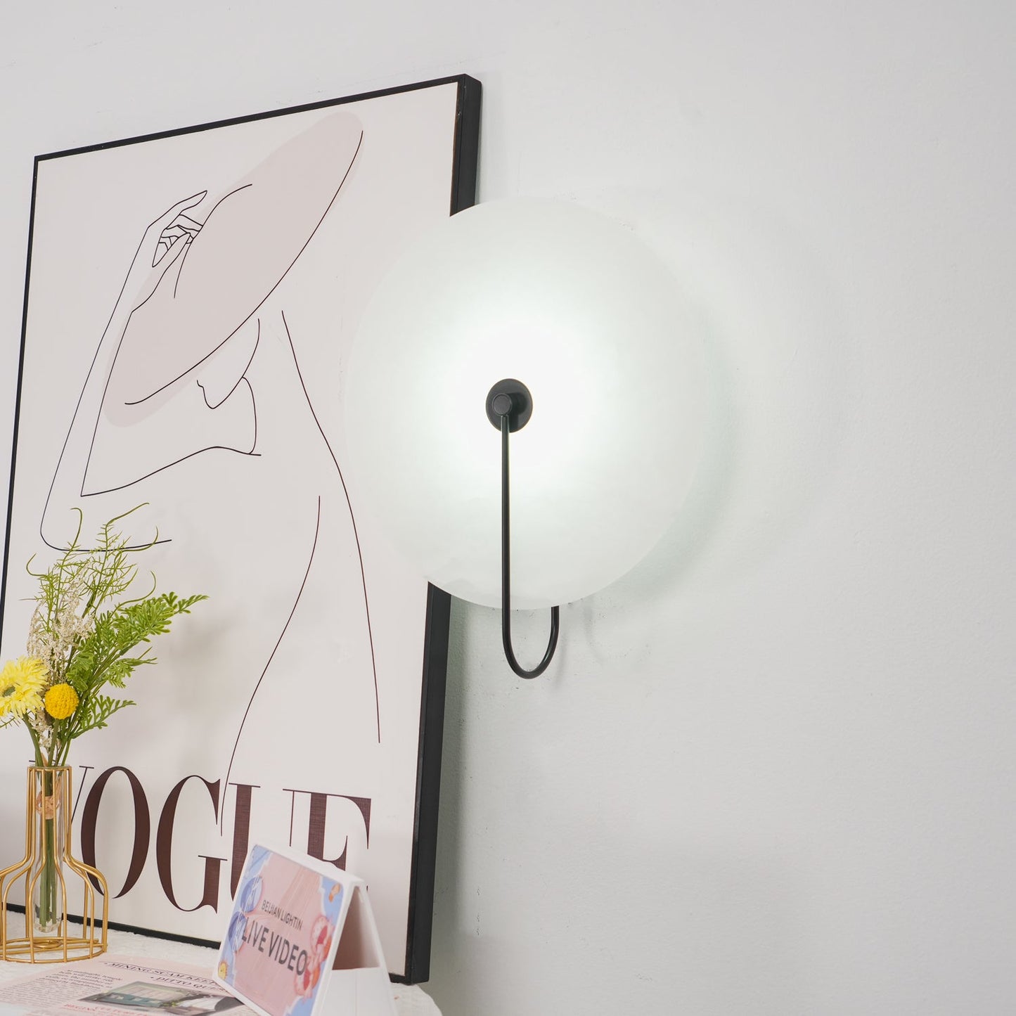 Alabaster LED Wall Lamp - Dimmable, Modern Design, Indoor
