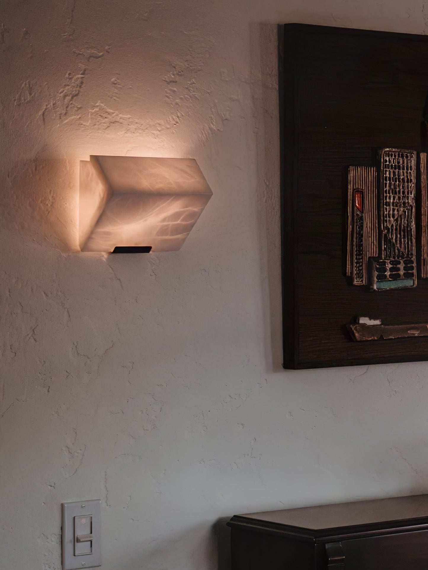 Alabaster Staircase Wall Lamp - Dimmable LED Indoor Light