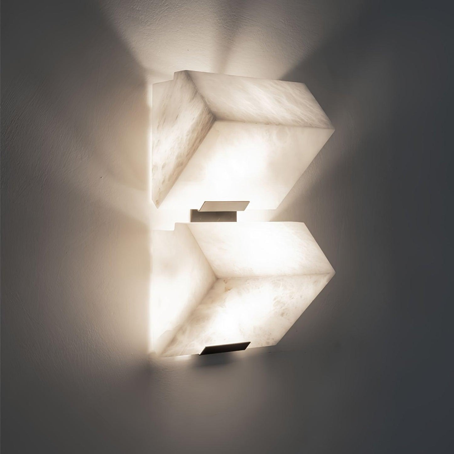 Alabaster Staircase Wall Lamp - Dimmable LED Indoor Light