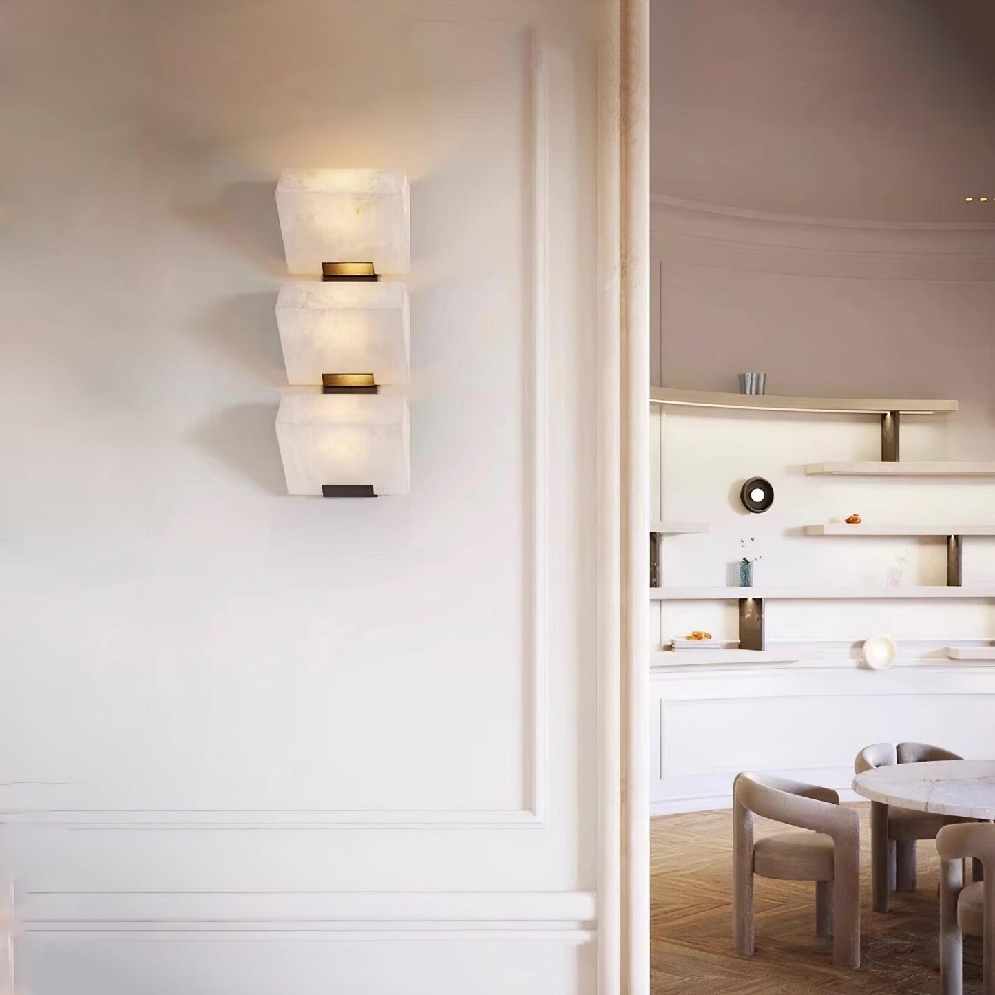 Alabaster Staircase Wall Lamp - Dimmable LED Indoor Light