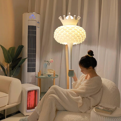 Aluvia Crown Floor Lamp LED Indoor Lighting - Modern Design