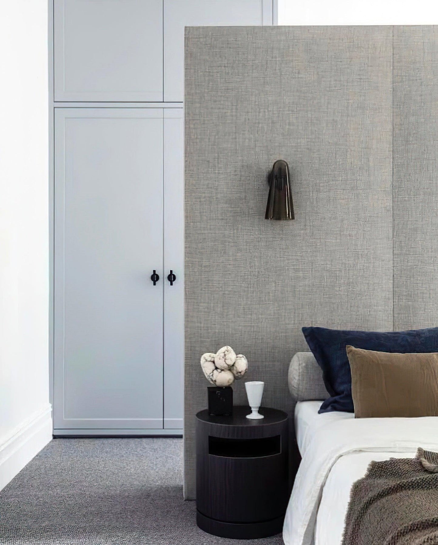 Conical Glass Wall Lamp with Integrated LED and Modern Design