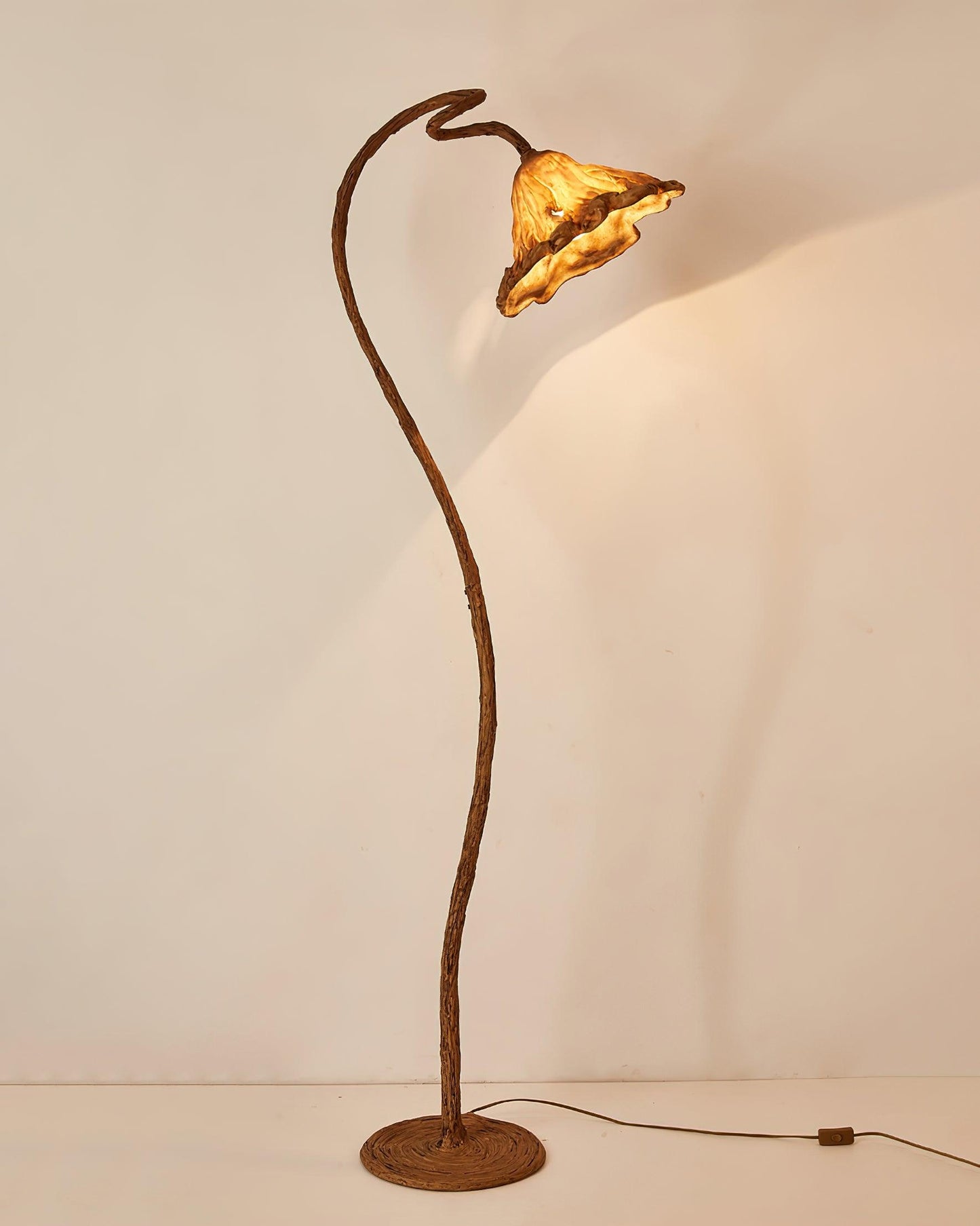 Artistic Lotus Leaf Floor Lamp LED Indoor Lighting Decor