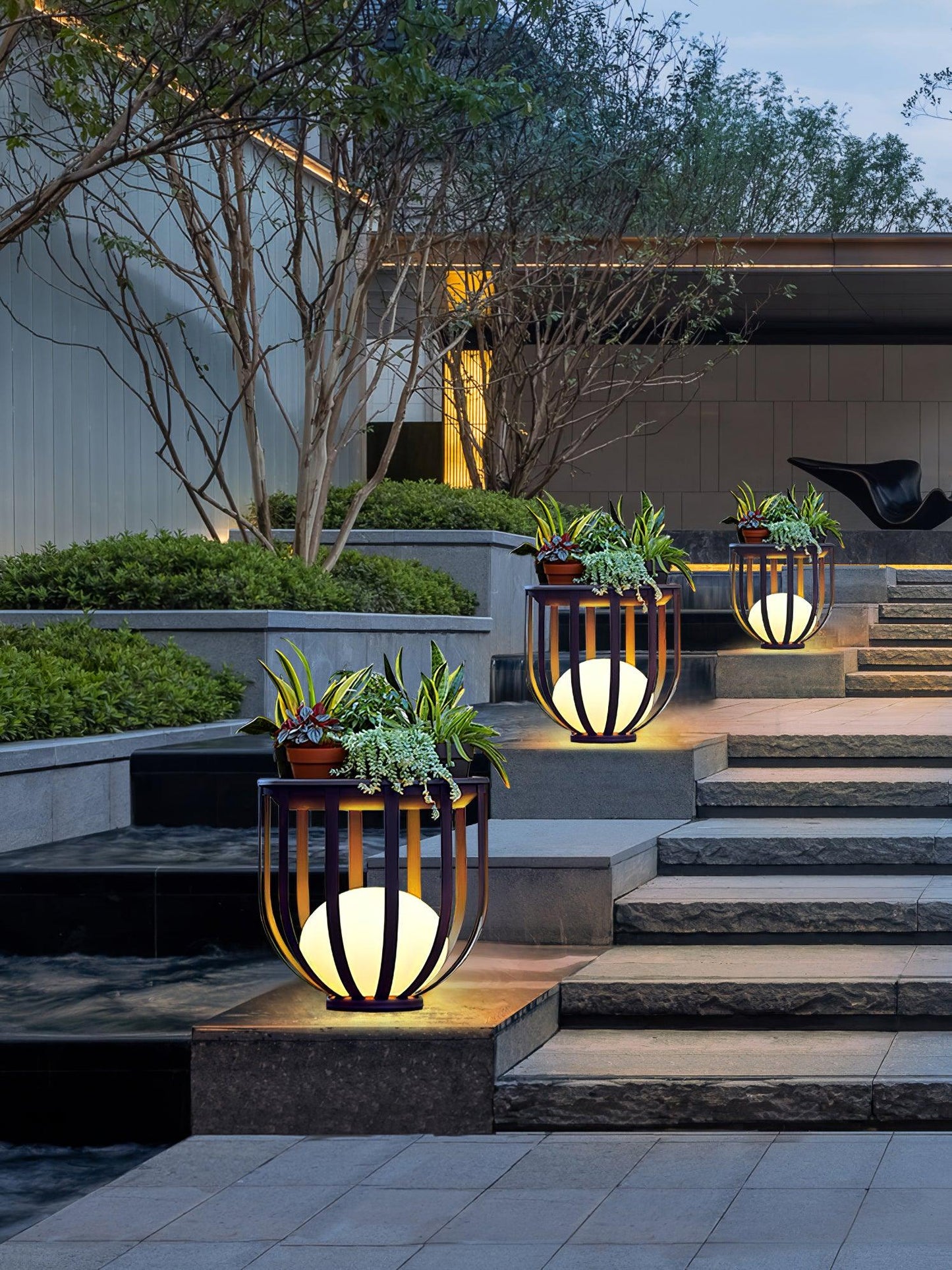 Bols Garden Outdoor Lamp with Dimmable LED and Waterproof Design