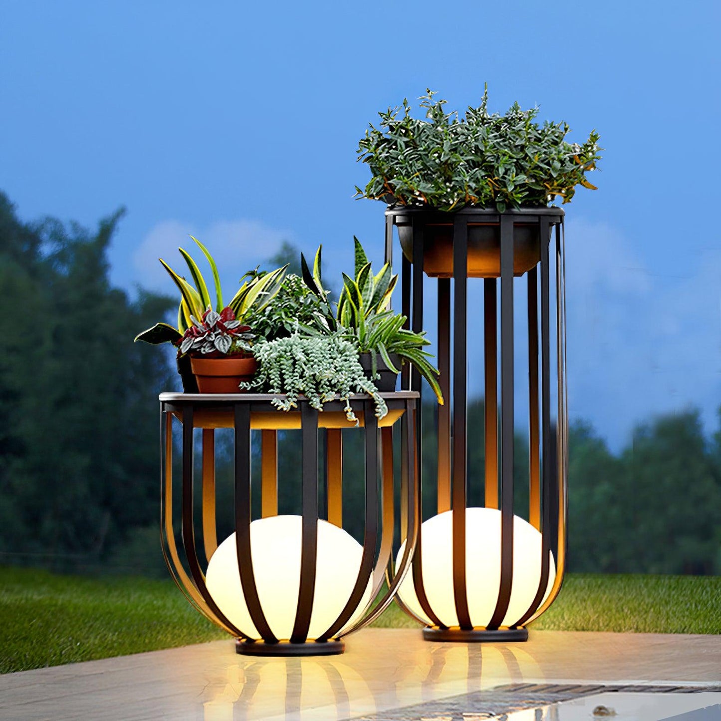Bols Garden Outdoor Lamp with Dimmable LED and Waterproof Design