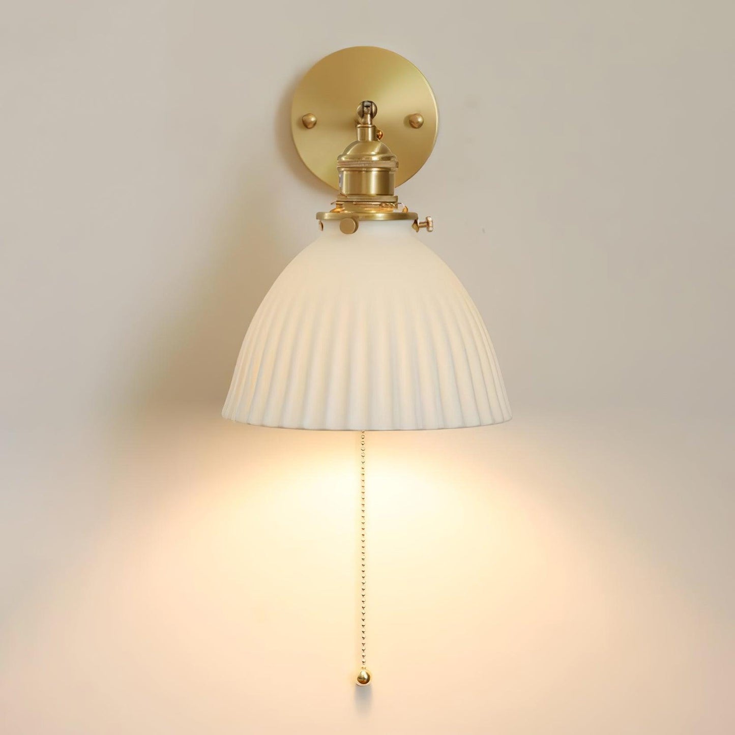 Brass Pleated Ceramic Wall Lamp - Modern Indoor Lighting