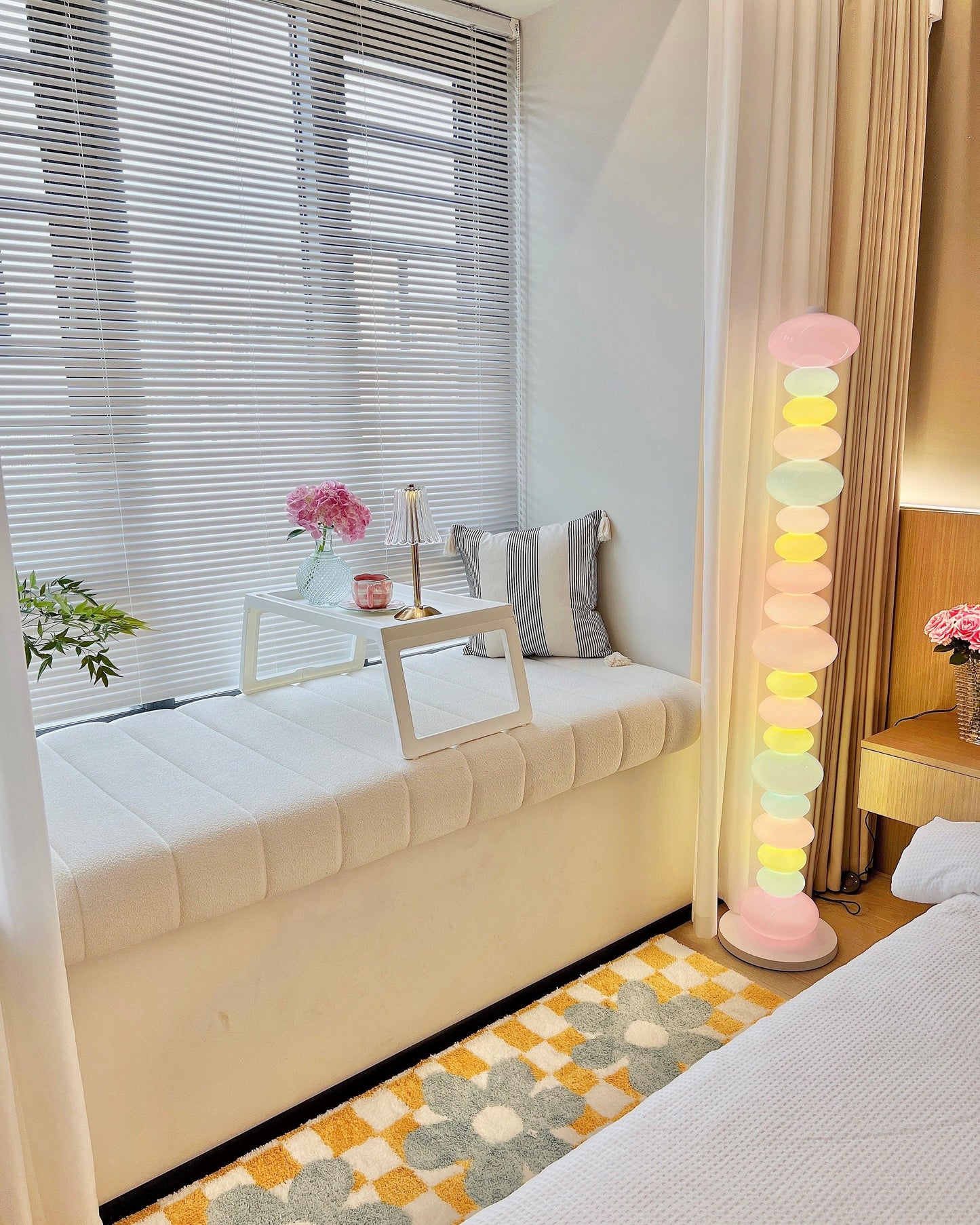 Candy Floor Lamp with Multicolor Glass and LED Light