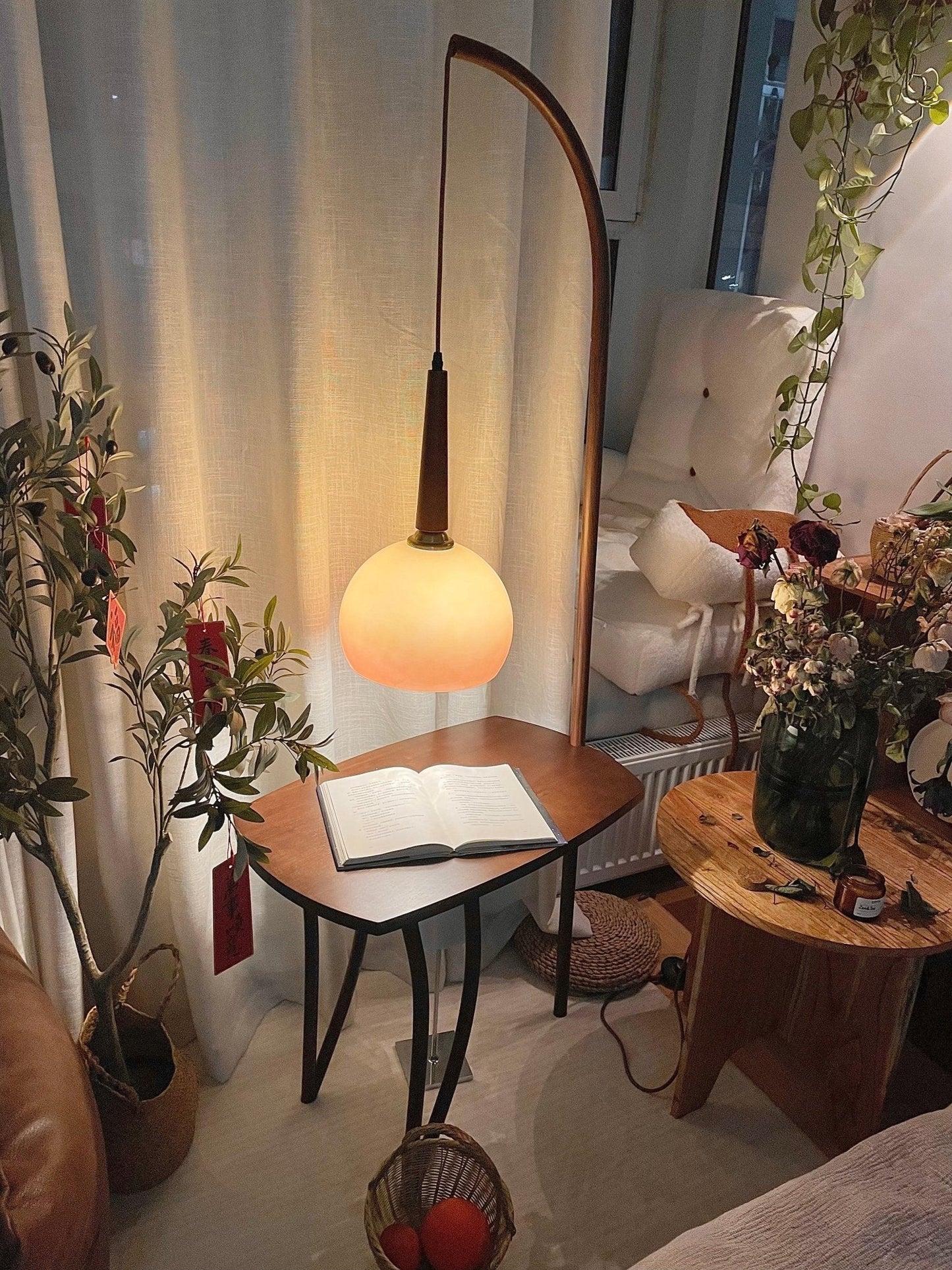 Cantilever Wood Accent Floor Lamp with Glass Shade and Table