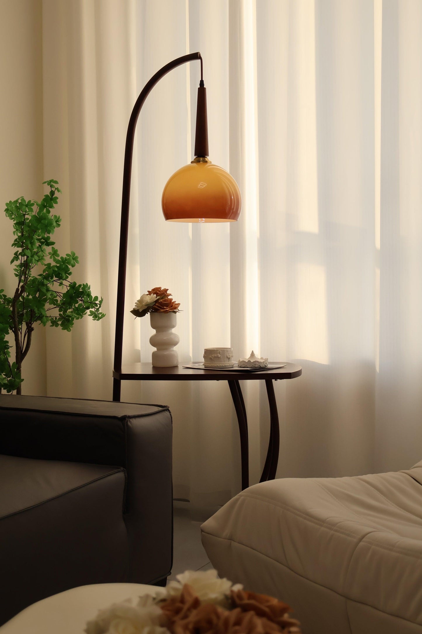Cantilever Wood Accent Floor Lamp with Glass Shade and Table