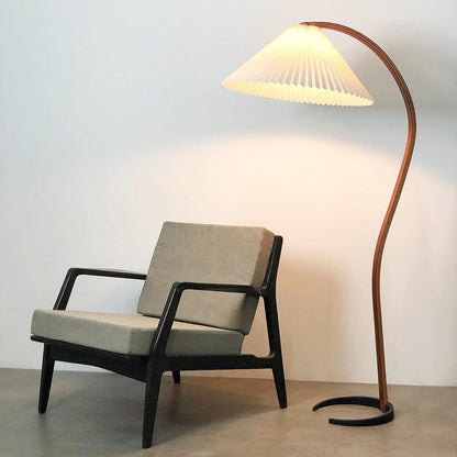 Caprani Floor Lamp - Scandinavian Design, LED, Indoor Use