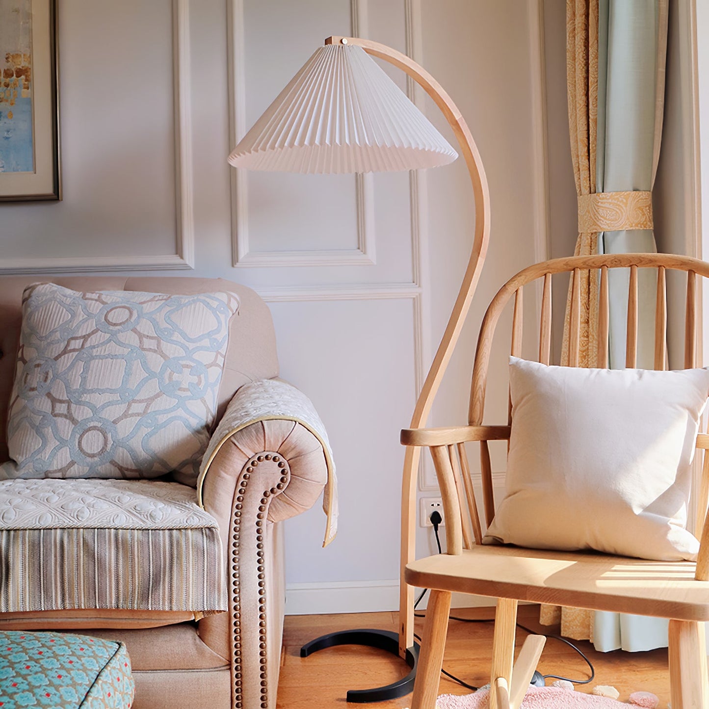 Caprani Floor Lamp - Scandinavian Design, LED, Indoor Use