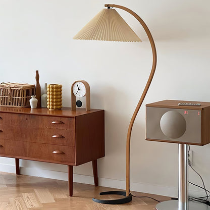 Caprani Floor Lamp - Scandinavian Design, LED, Indoor Use