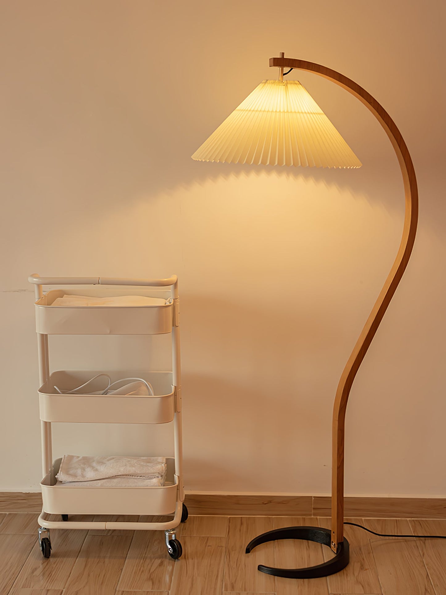 Caprani Floor Lamp - Scandinavian Design, LED, Indoor Use