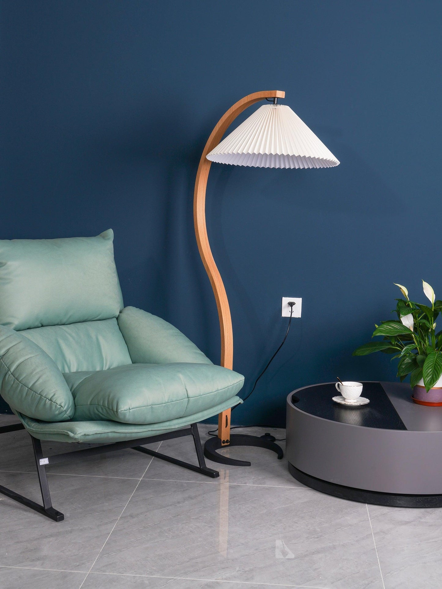 Caprani Floor Lamp - Scandinavian Design, LED, Indoor Use
