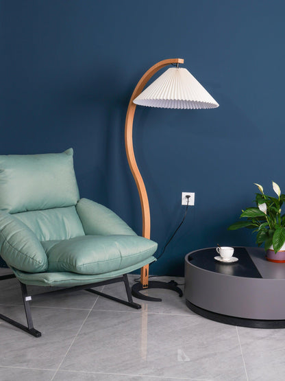 Caprani Floor Lamp - Scandinavian Design, LED, Indoor Use