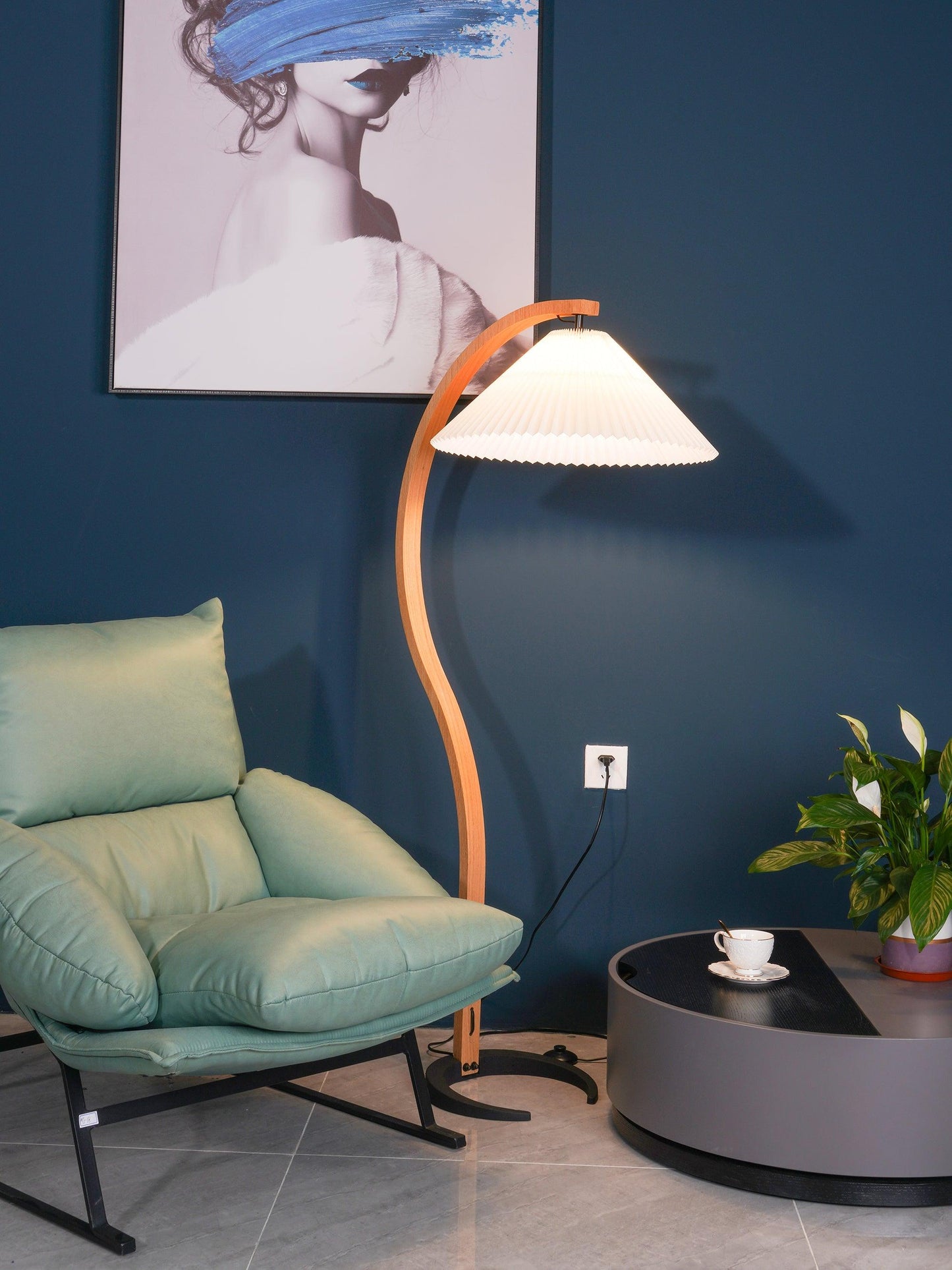Caprani Floor Lamp - Scandinavian Design, LED, Indoor Use