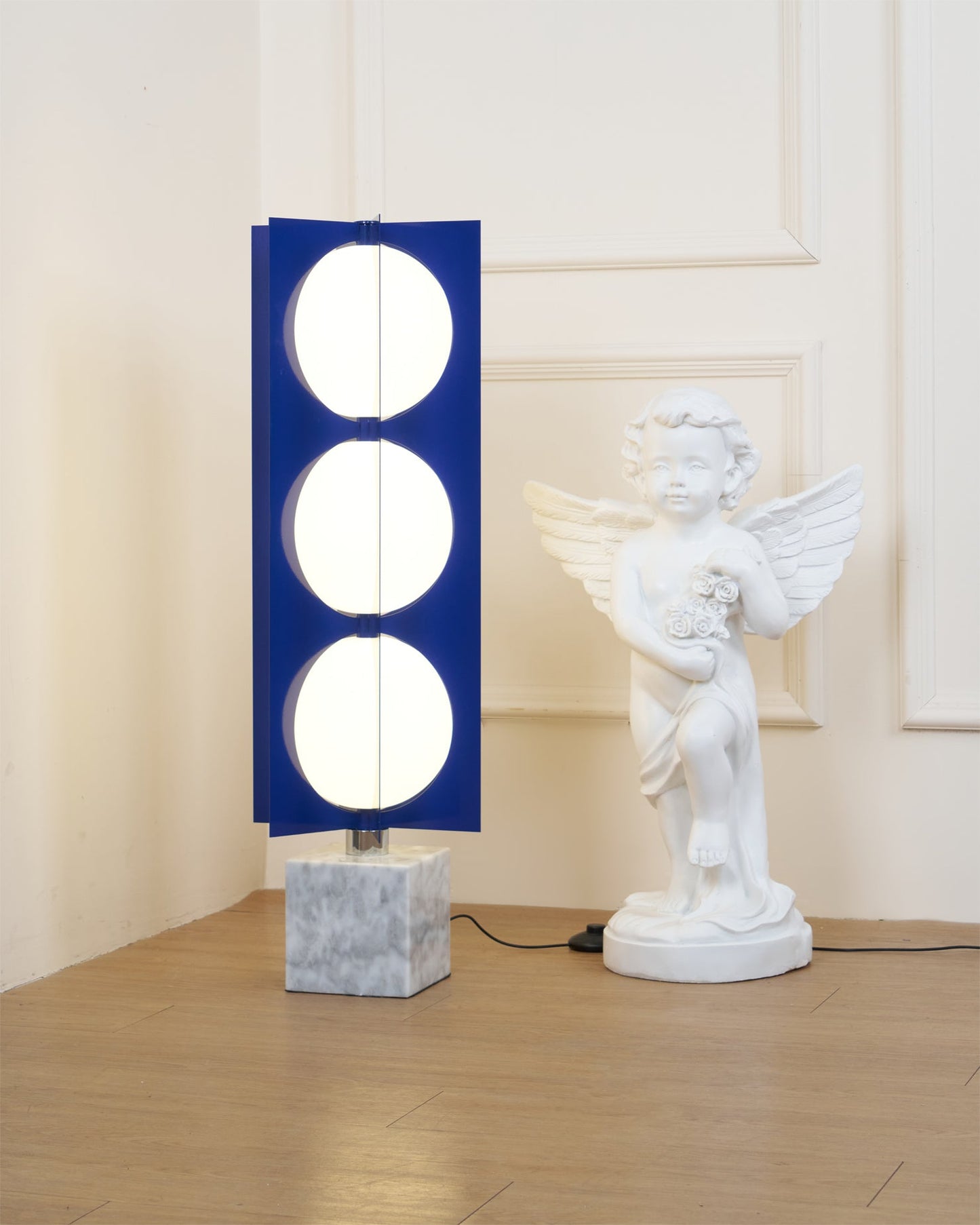 Blue Kleos Floor Lamp - Modern LED Lighting, Navy Design