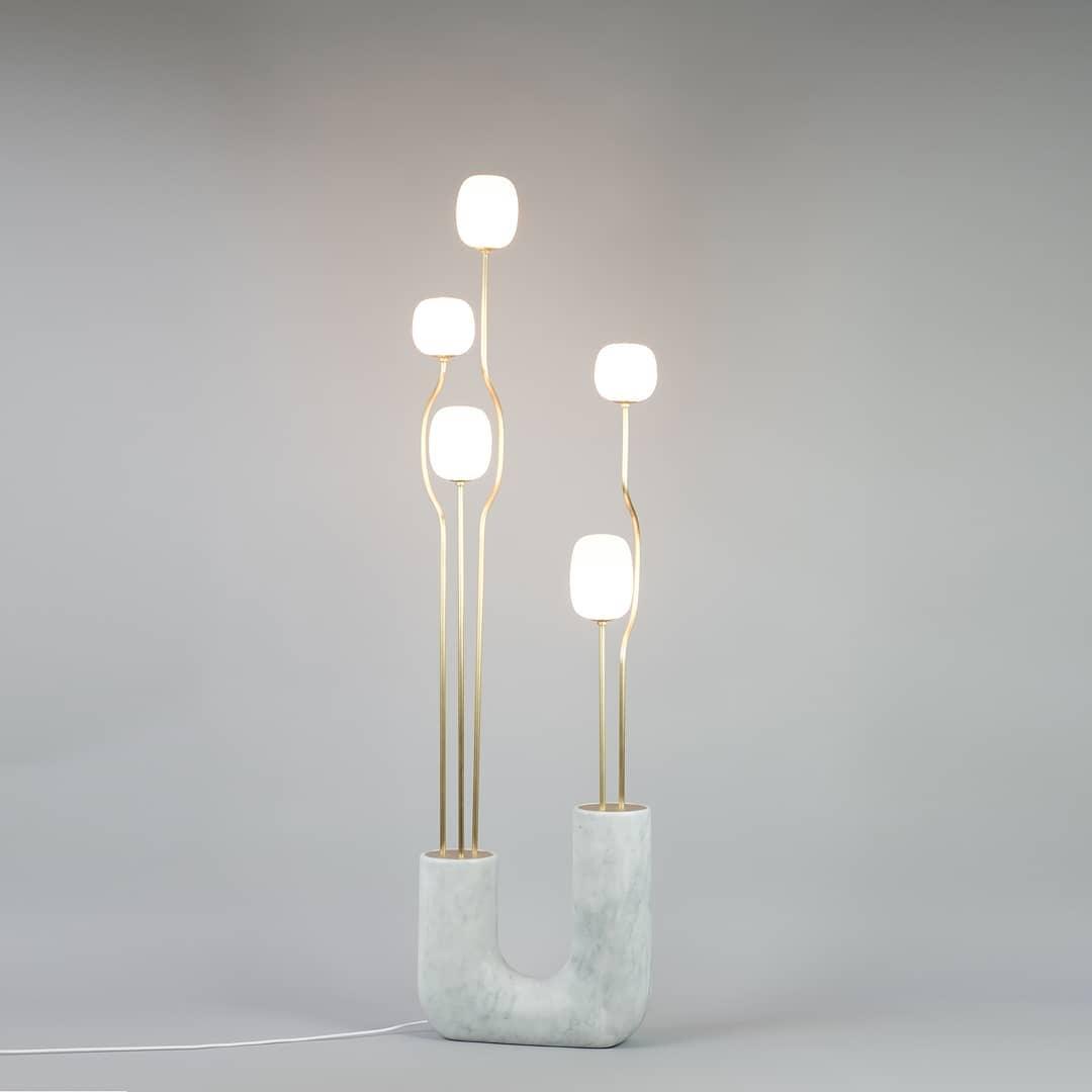 Comet Floor Lamp - Modern LED Indoor Lighting - Gold Finish