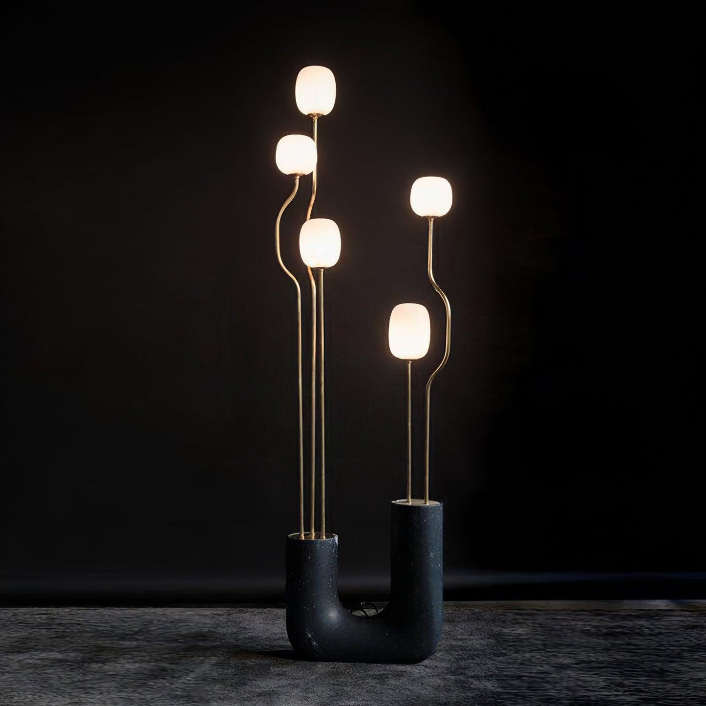 Comet Floor Lamp - Modern LED Indoor Lighting - Gold Finish