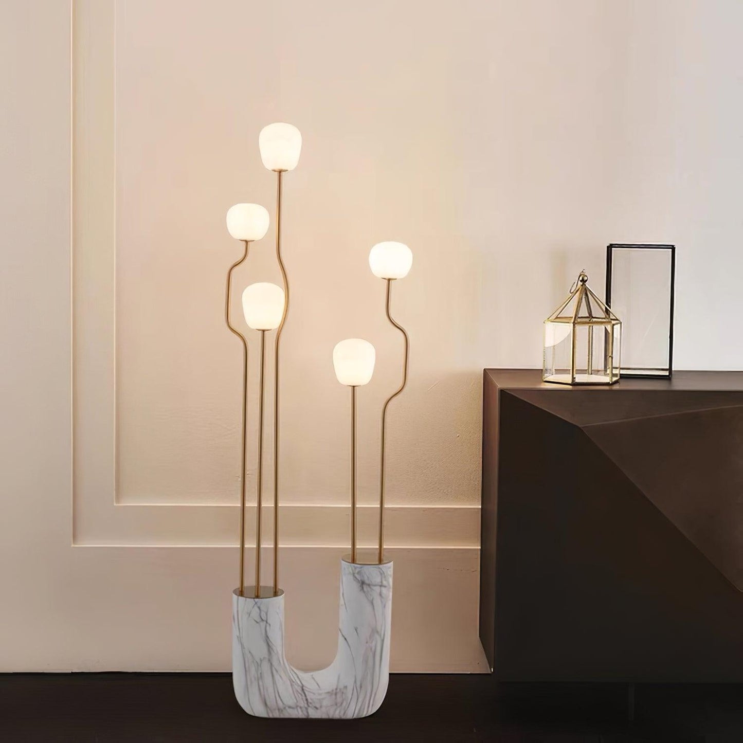 Comet Floor Lamp - Modern LED Indoor Lighting - Gold Finish
