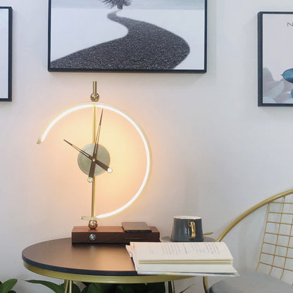 NagoyaLight | Luxury LED Lamp with Clock and Wireless Charger