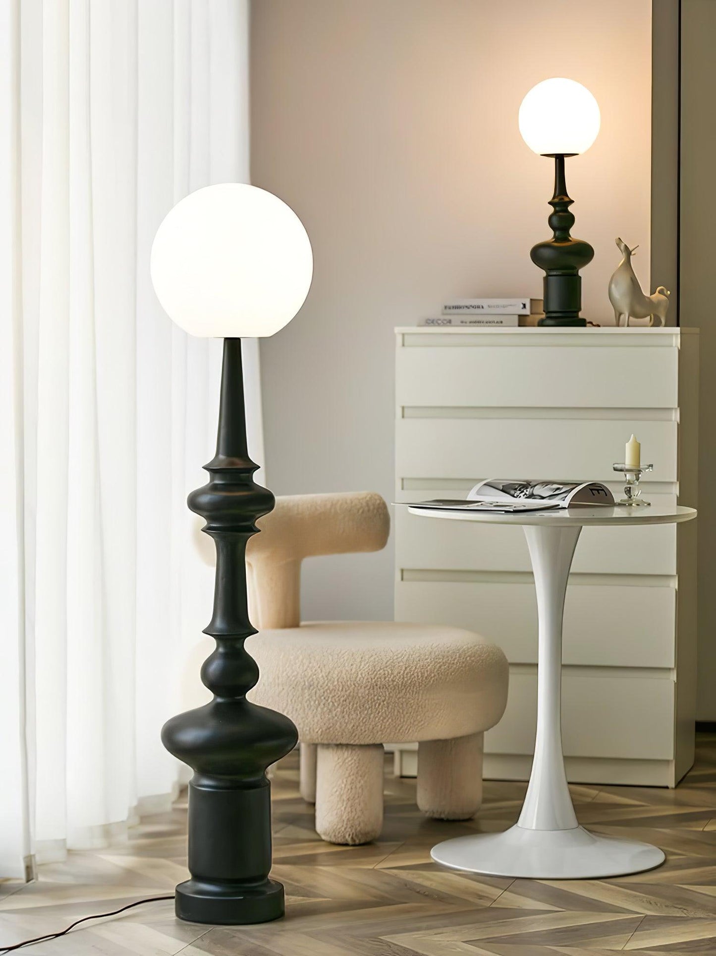 Roman Column Floor Lamp with LED Light, Indoor Elegant Design