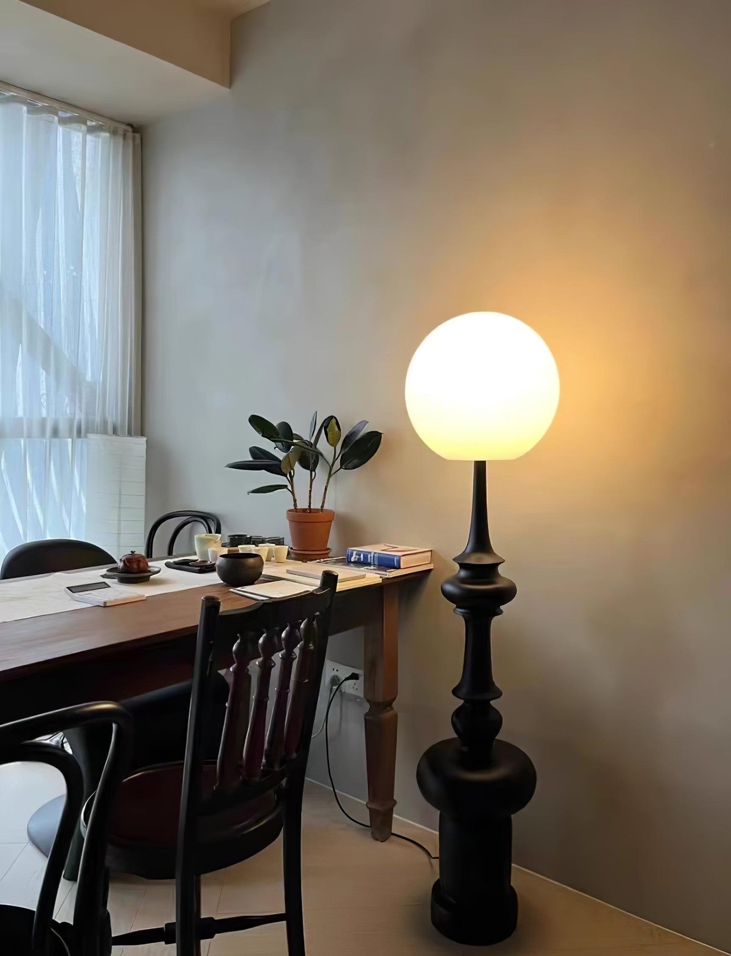 Roman Column Floor Lamp with LED Light, Indoor Elegant Design