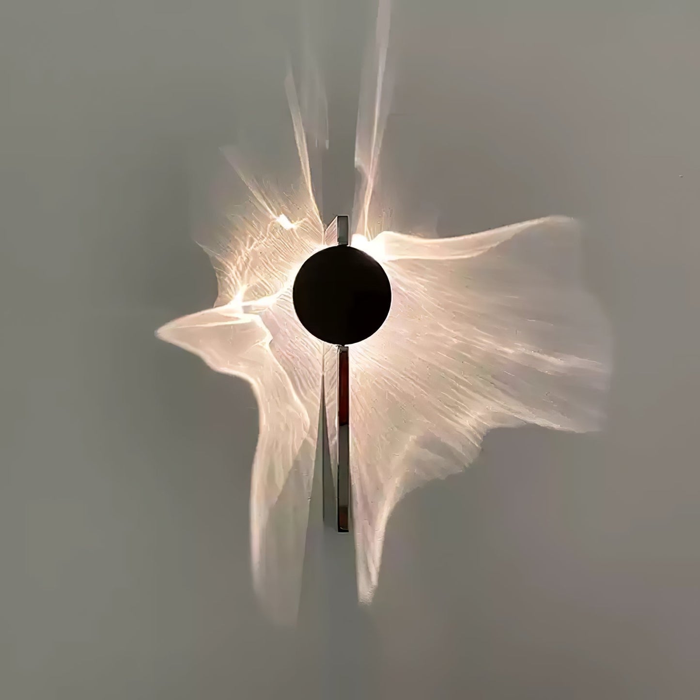 Creative Light And Shadow Wall Lamp - LED Indoor Lighting