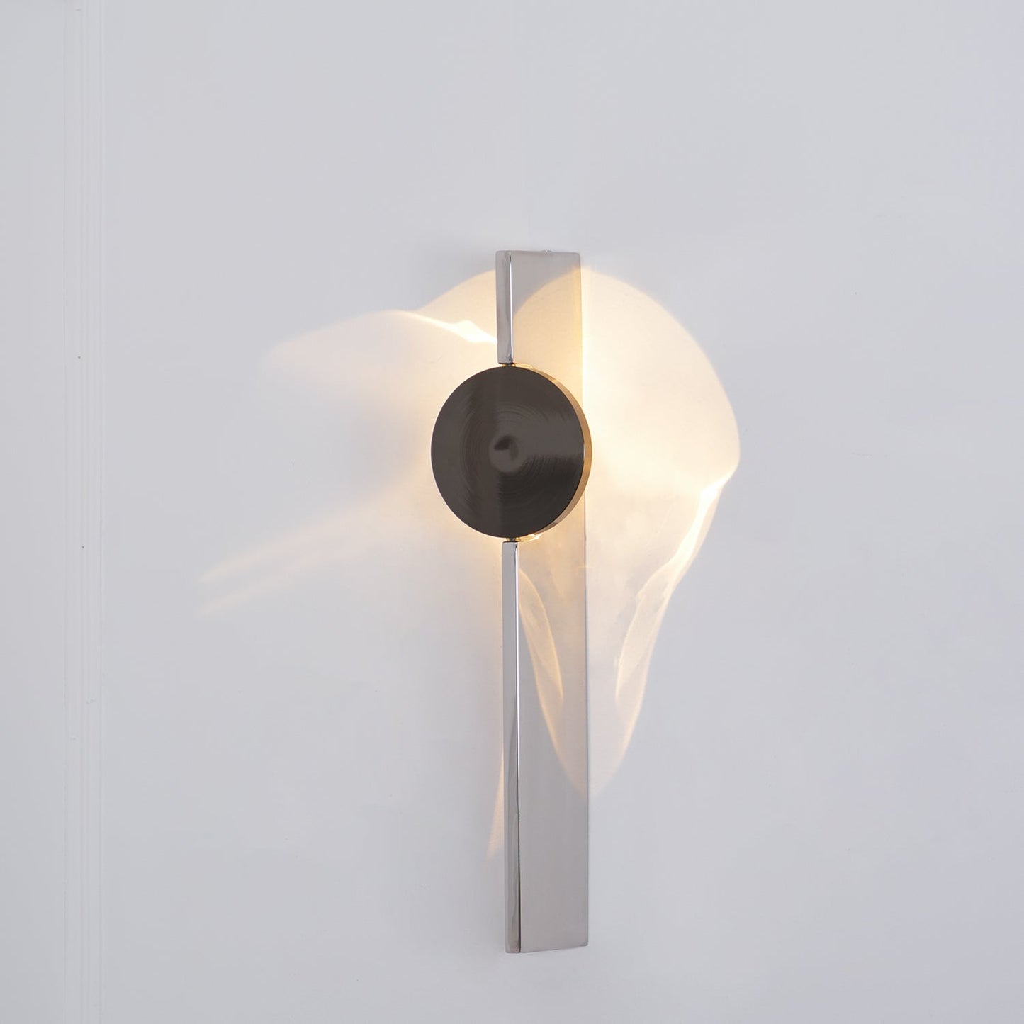 Creative Light And Shadow Wall Lamp - LED Indoor Lighting