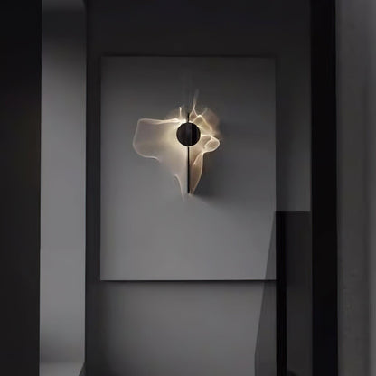 Creative Light And Shadow Wall Lamp - LED Indoor Lighting