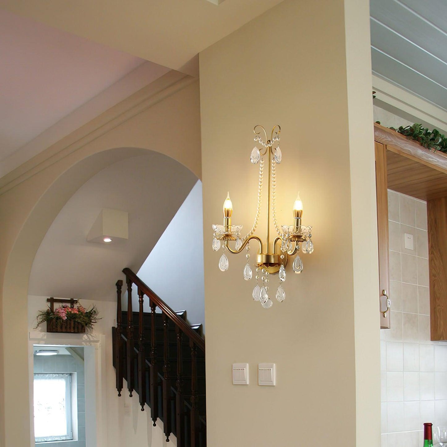 Crystal Pearl Chain Wall Lamp - Elegant LED Indoor Lighting