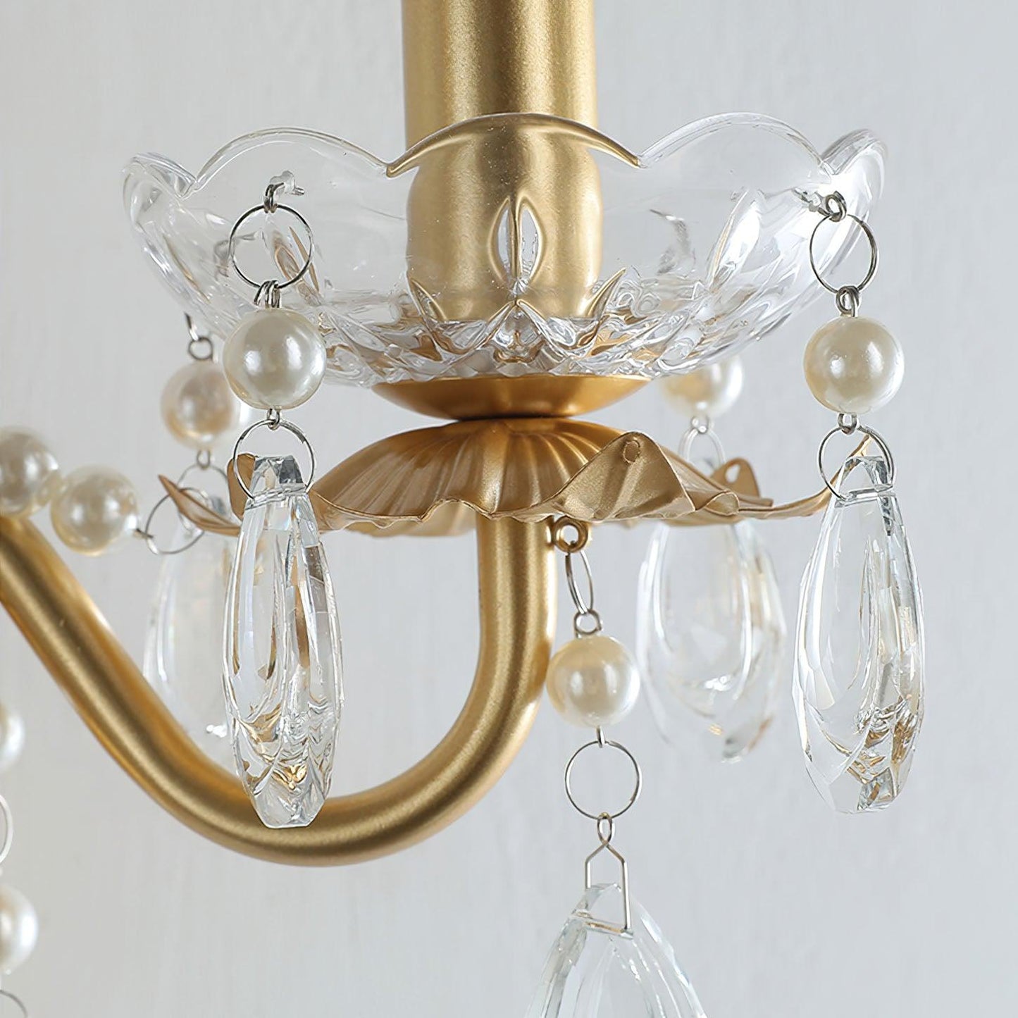 Crystal Pearl Chain Wall Lamp - Elegant LED Indoor Lighting