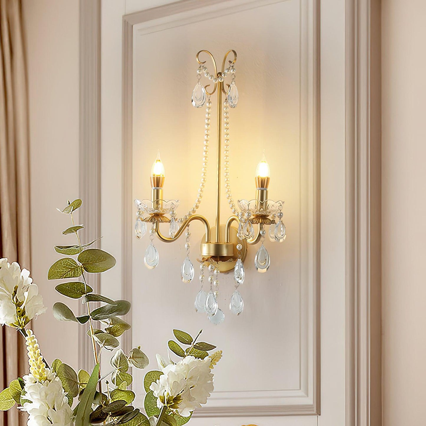 Crystal Pearl Chain Wall Lamp - Elegant LED Indoor Lighting
