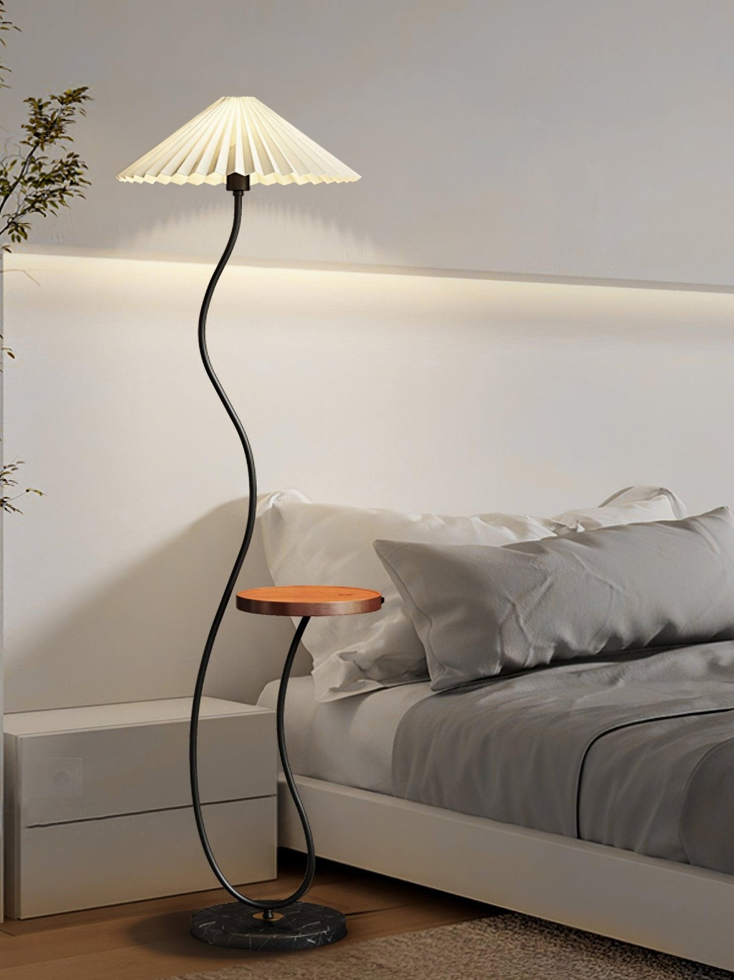 Curvatura Floor Lamp with Wooden Base and Fabric Shade