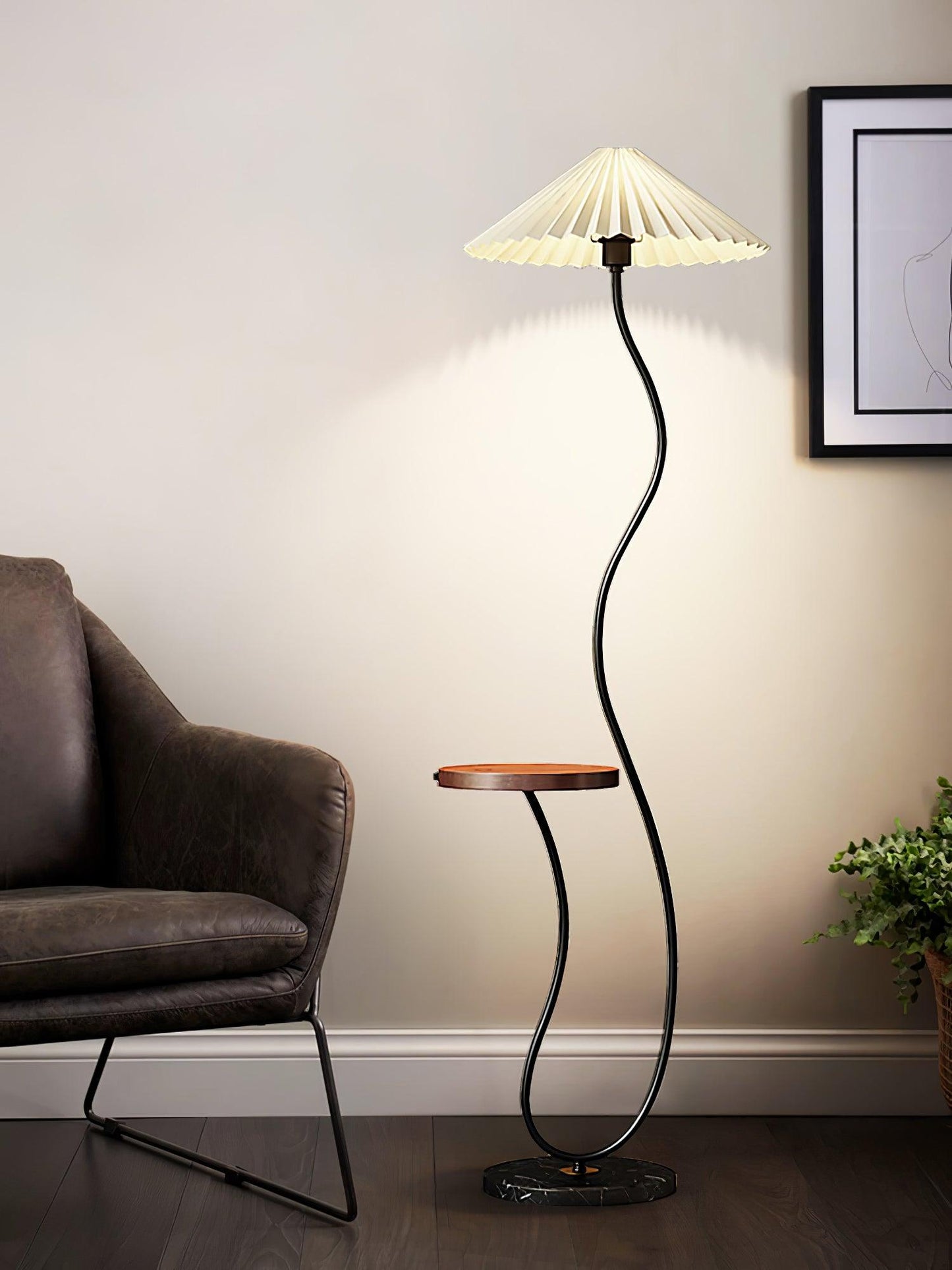 Curvatura Floor Lamp with Wooden Base and Fabric Shade