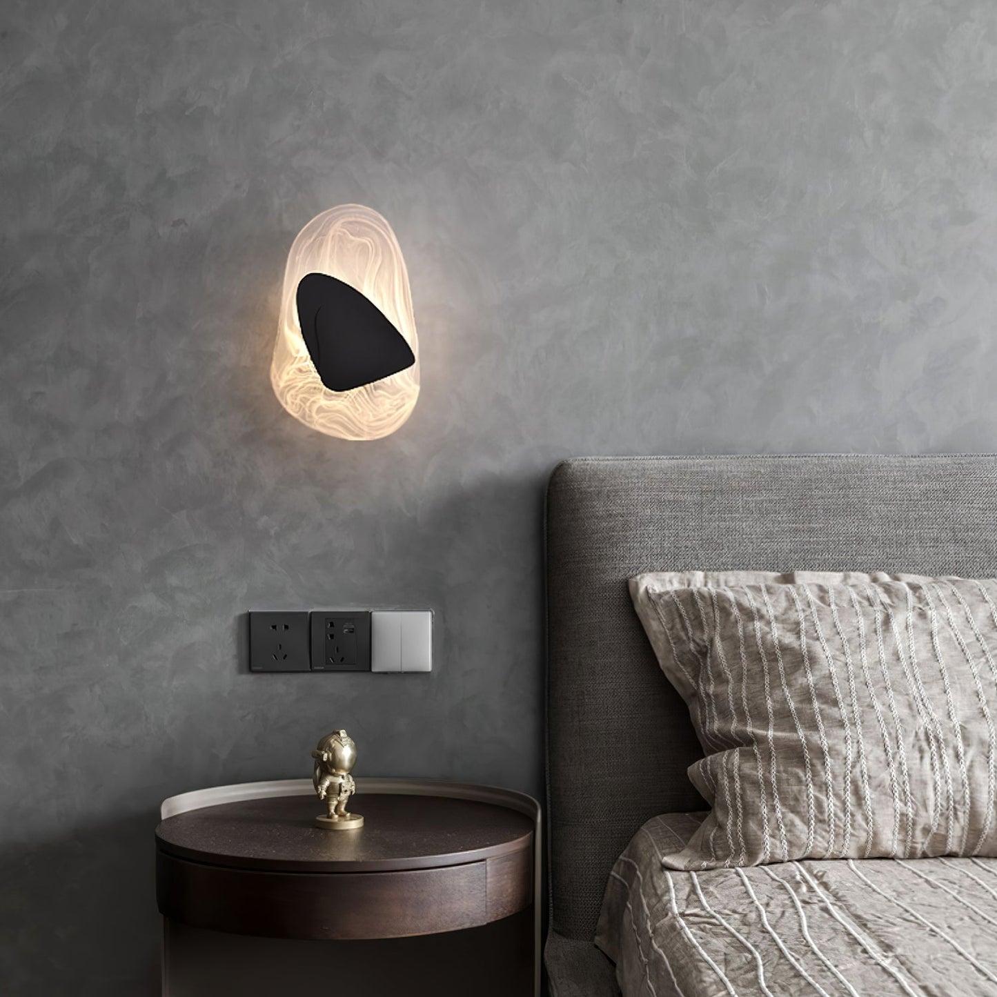 DC1725 Wall Lamp - Dimmable LED Indoor Wall Light, Black/Copper