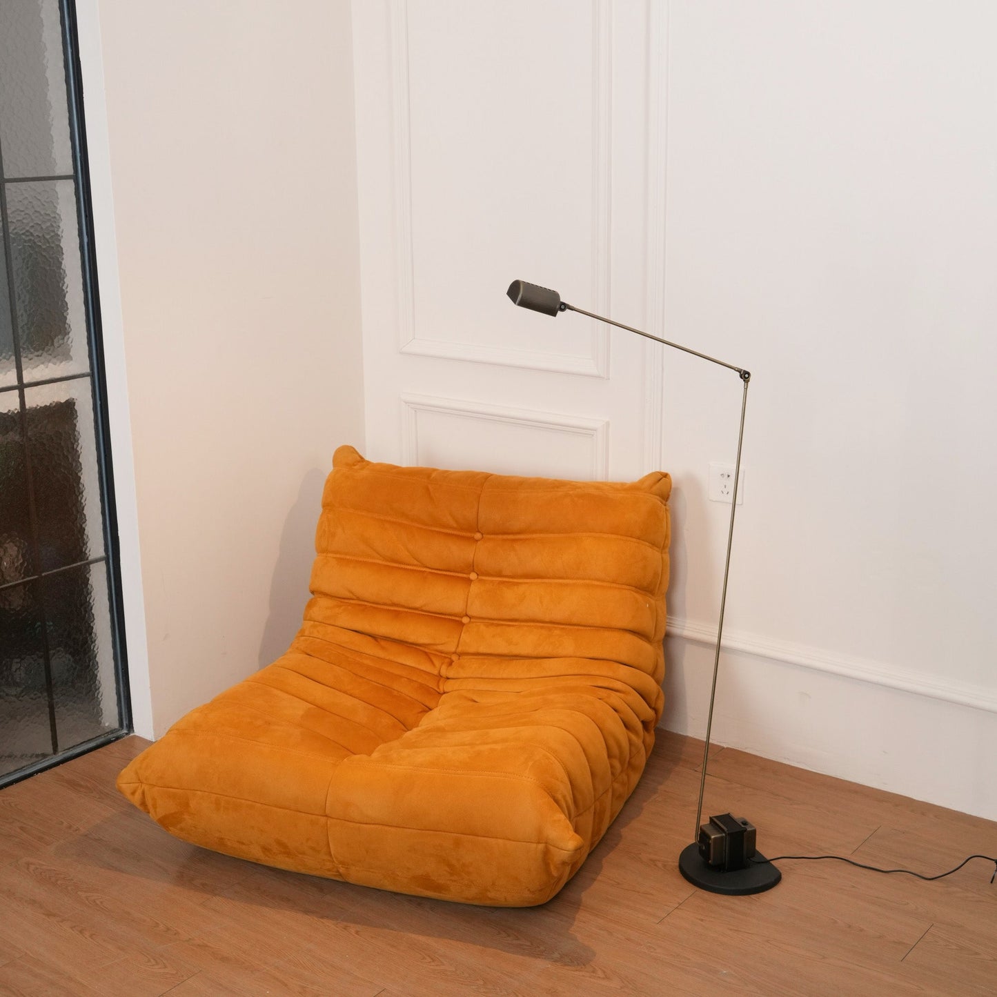 Dynamo Floor Lamp with LED Light and Adjustable Arms