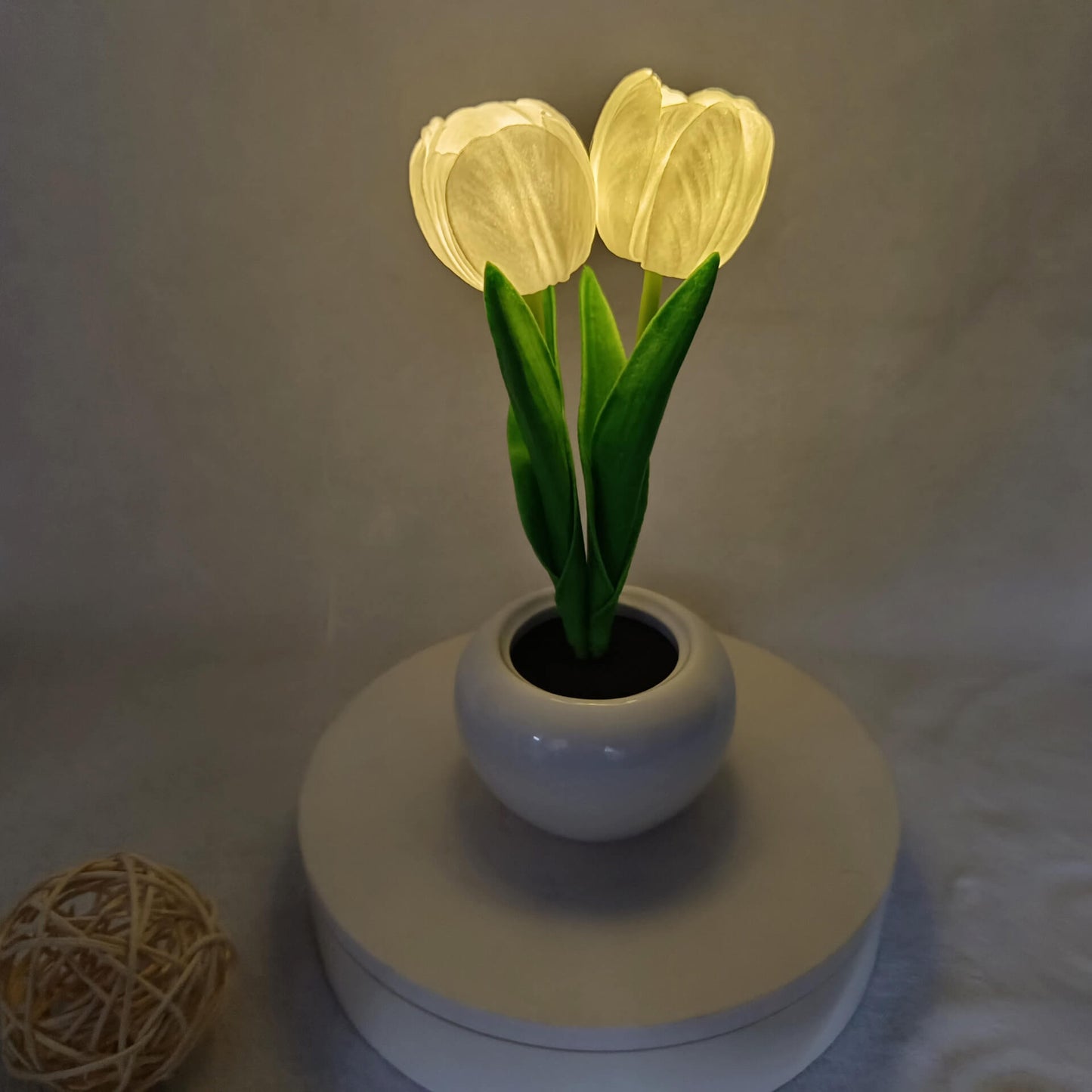 Modern Creative Simulation Tulip Peony LED Table Lamp