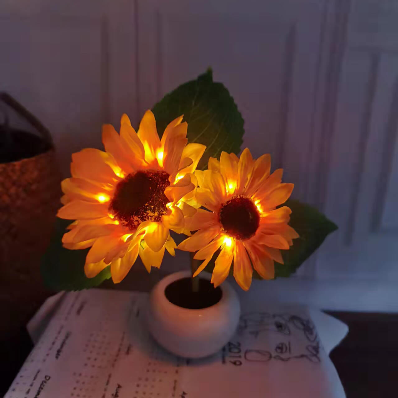Modern Creative Simulation Sunflower LED Table Lamp