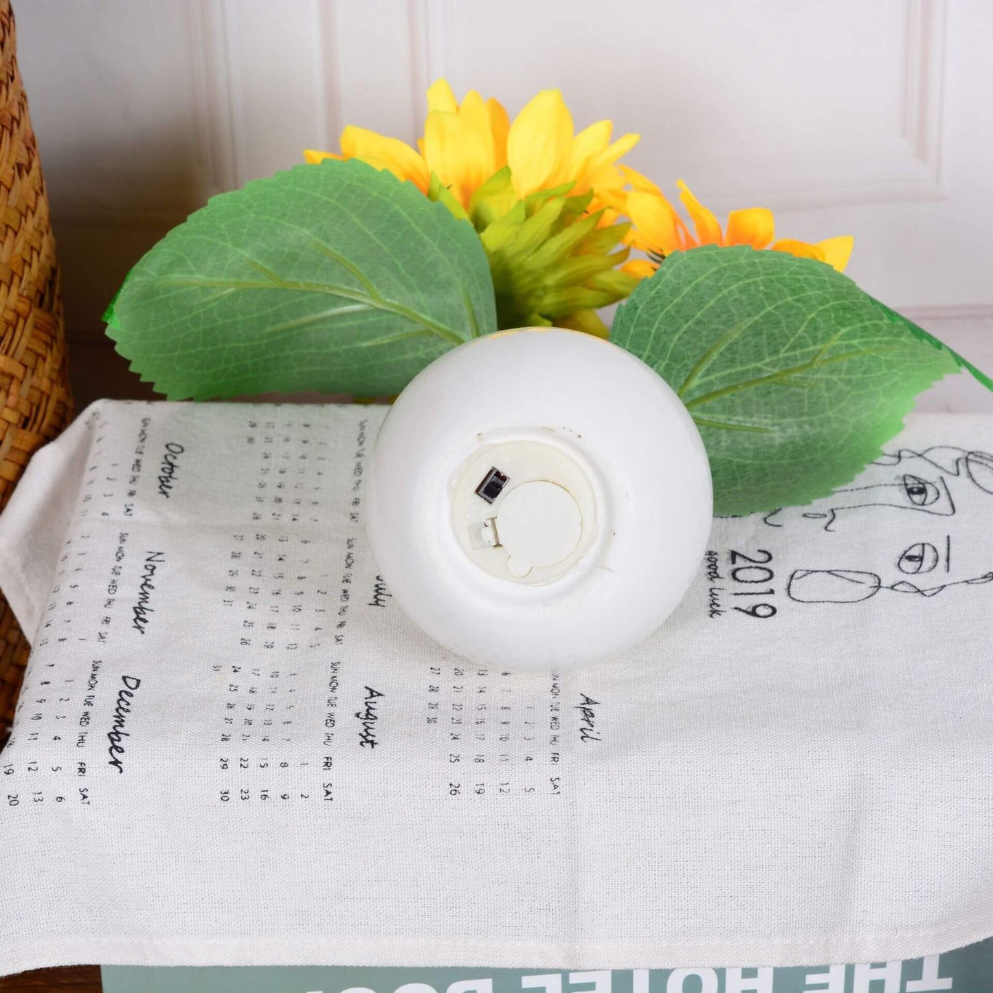 Modern Creative Simulation Sunflower LED Table Lamp