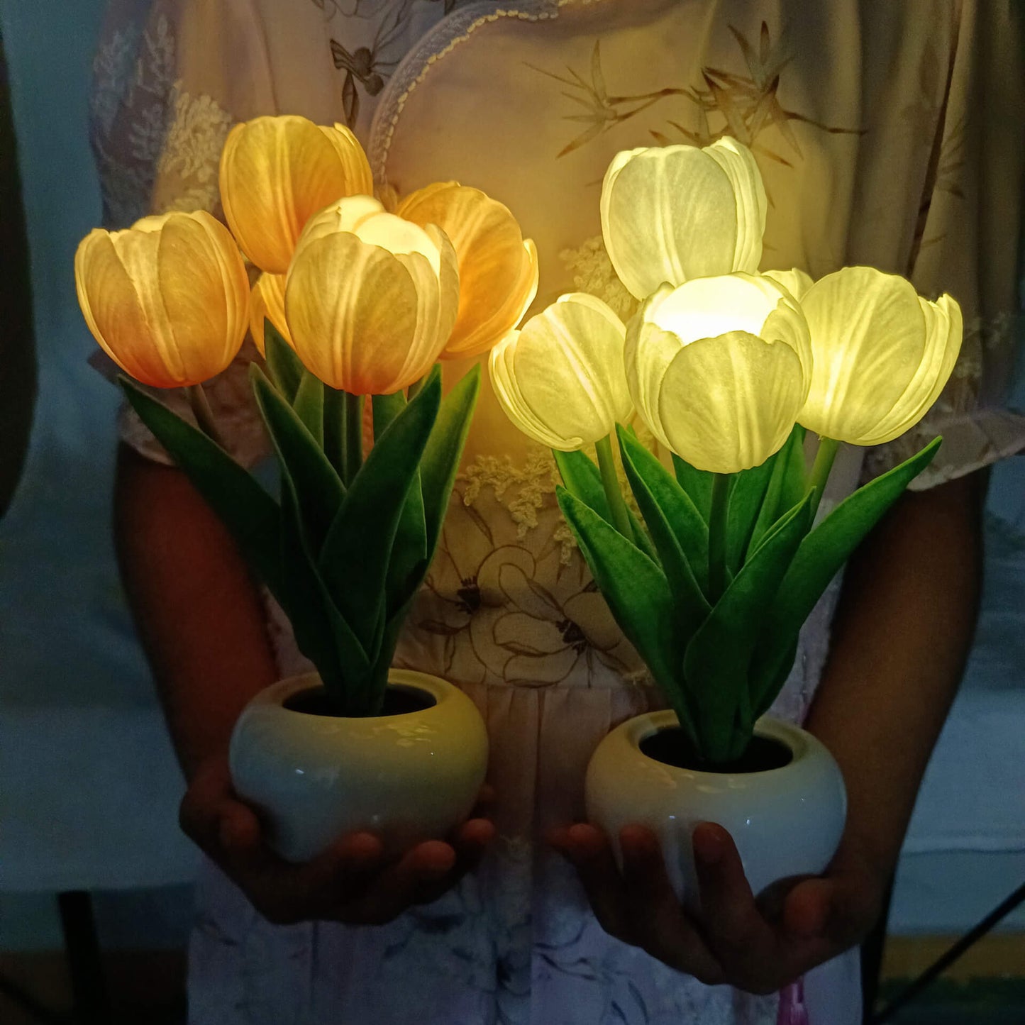 Modern Creative Simulation Tulip Peony LED Table Lamp