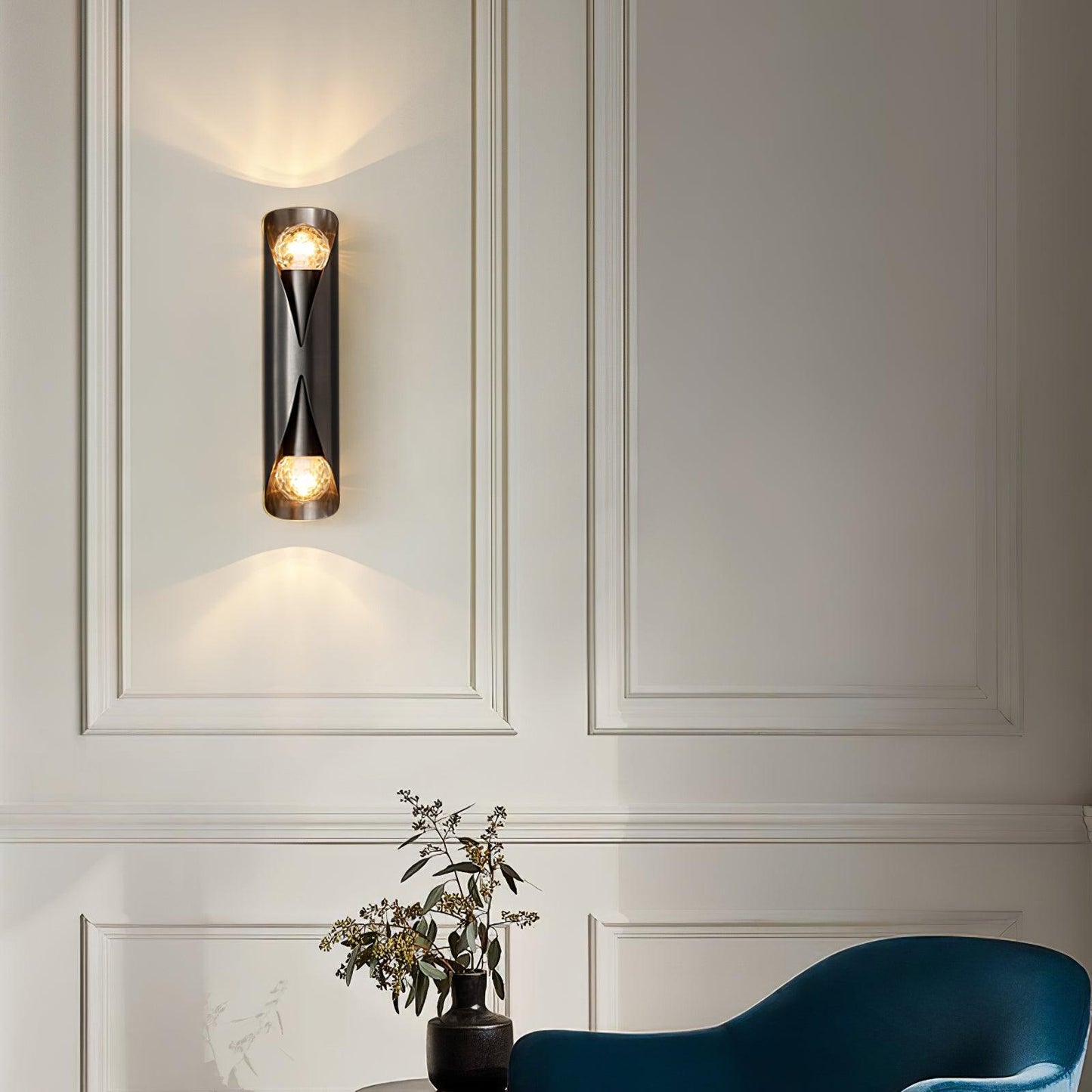 Diamonds Brass Wall Lamp with LED Bulb, Adjustable Design
