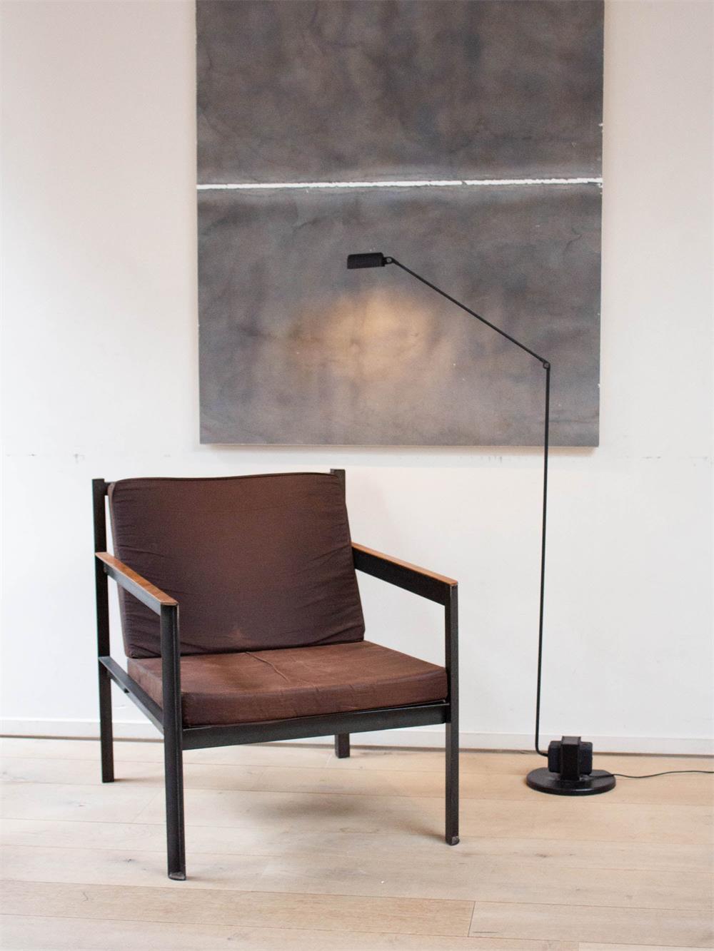 Dynamo Floor Lamp with LED Light and Adjustable Arms