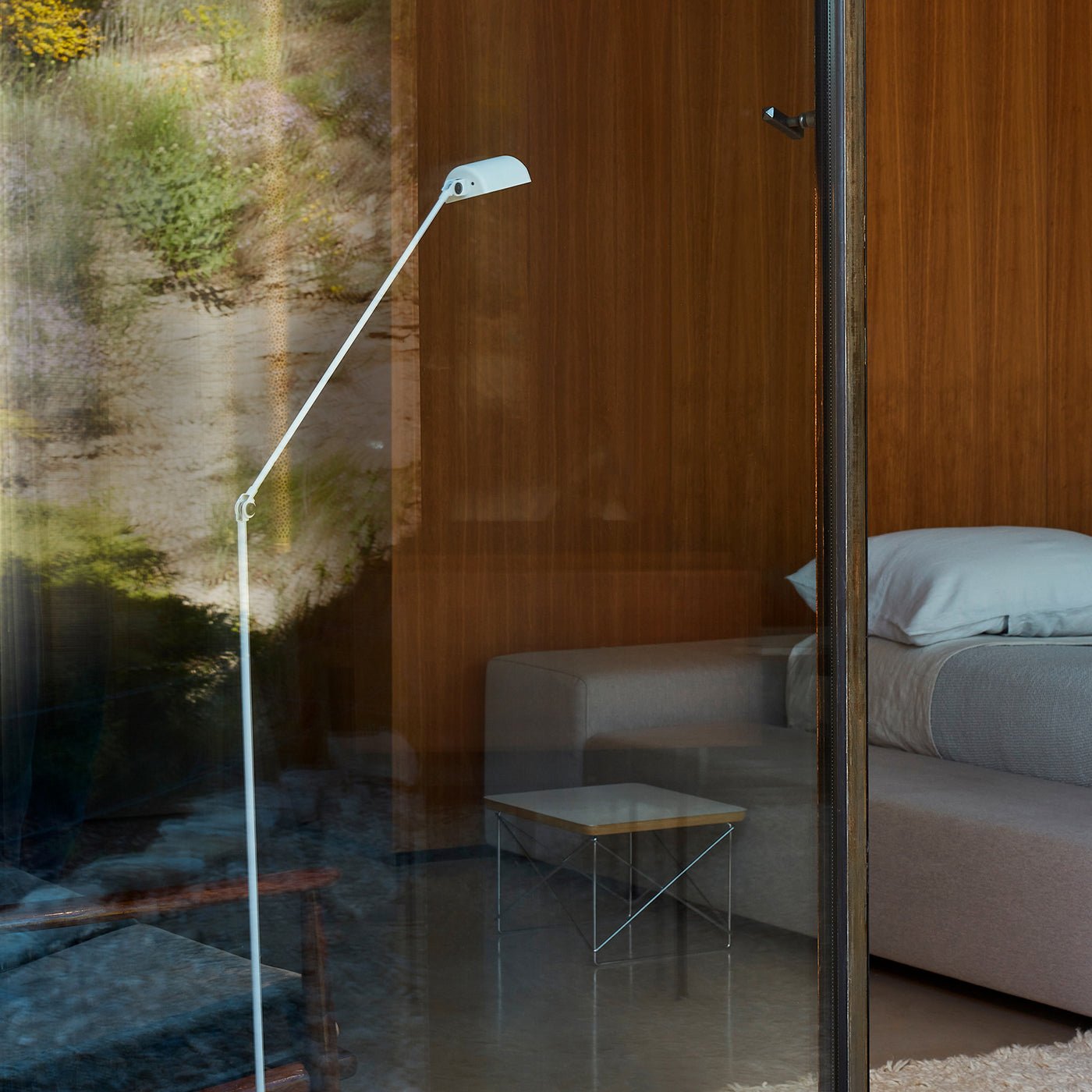 Dynamo Floor Lamp with LED Light and Adjustable Arms