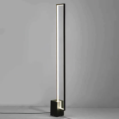 Edge Floor Lamp with Integrated LED - Modern Black Design