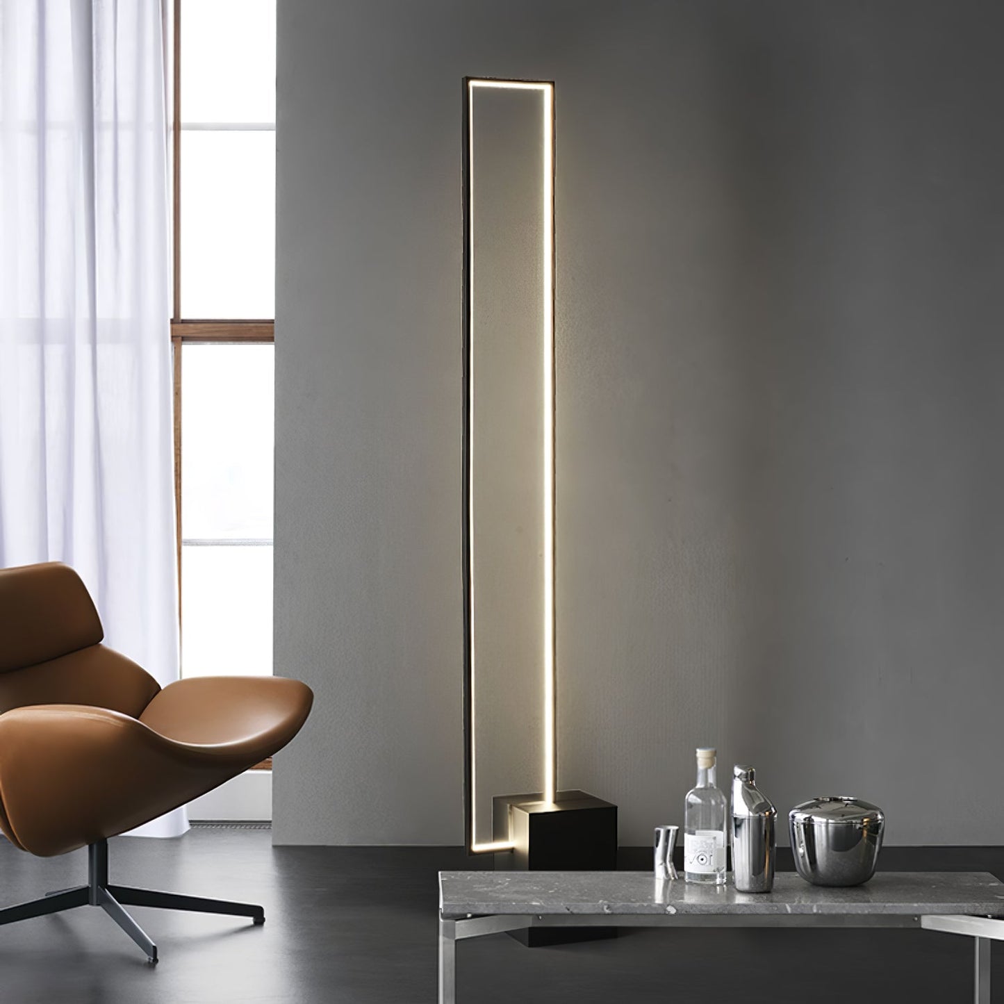 Edge Floor Lamp with Integrated LED - Modern Black Design